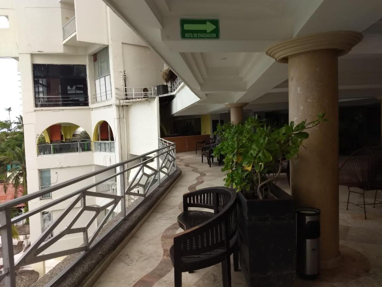 Suite Select Torres Gemelas Acapulco Exteriör bild